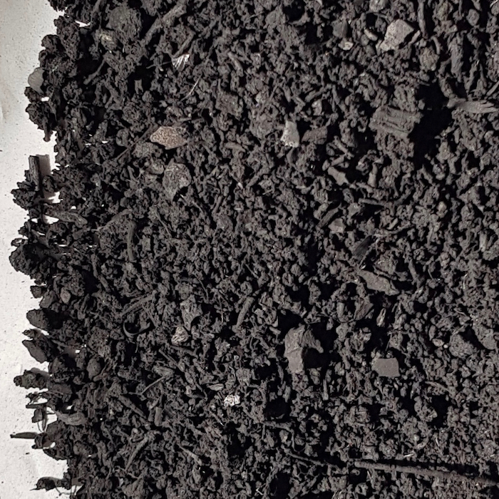 Biochar from Compost using biochar in the garden